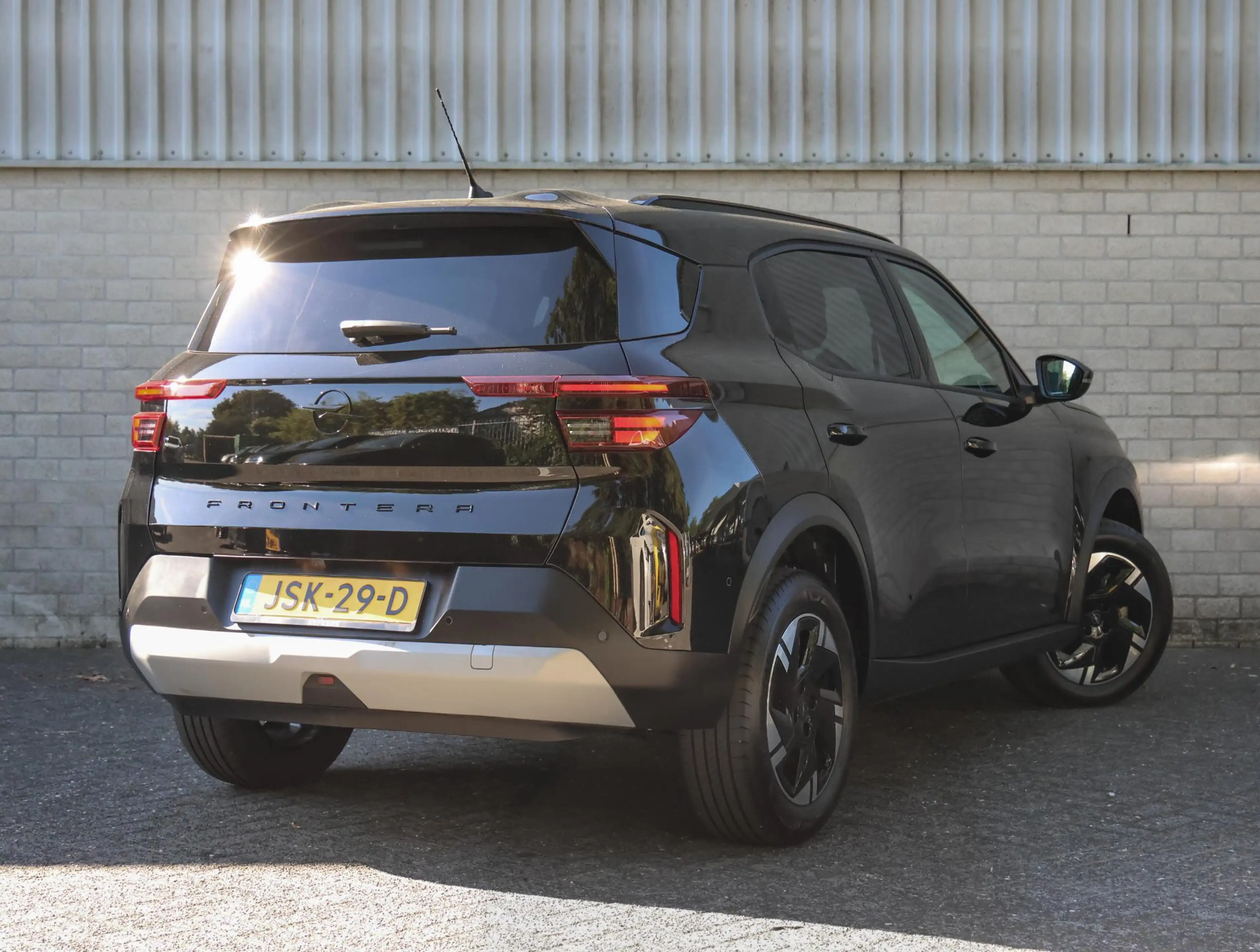 Opel Frontera Electric GS 54 kWh 113pk | Navigatie | Stoel- en s — photo 3