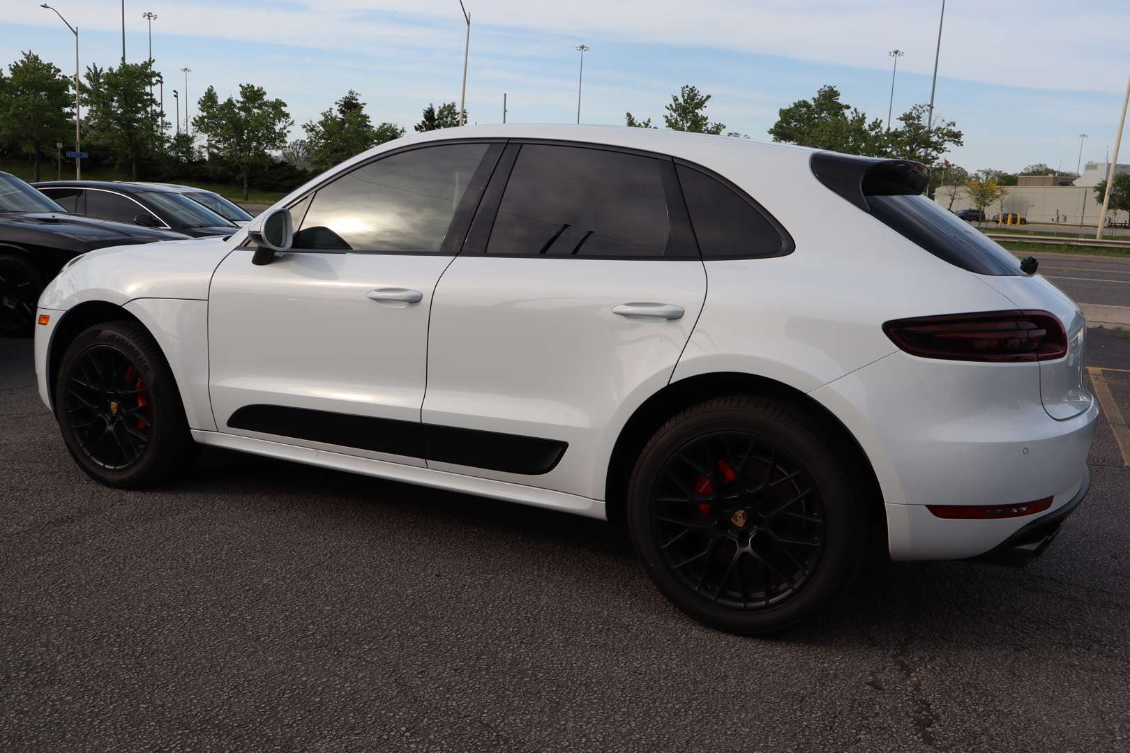 2018 Porsche Macan GTS | No Accident | Clean Carfax | Safety Included thumb 13