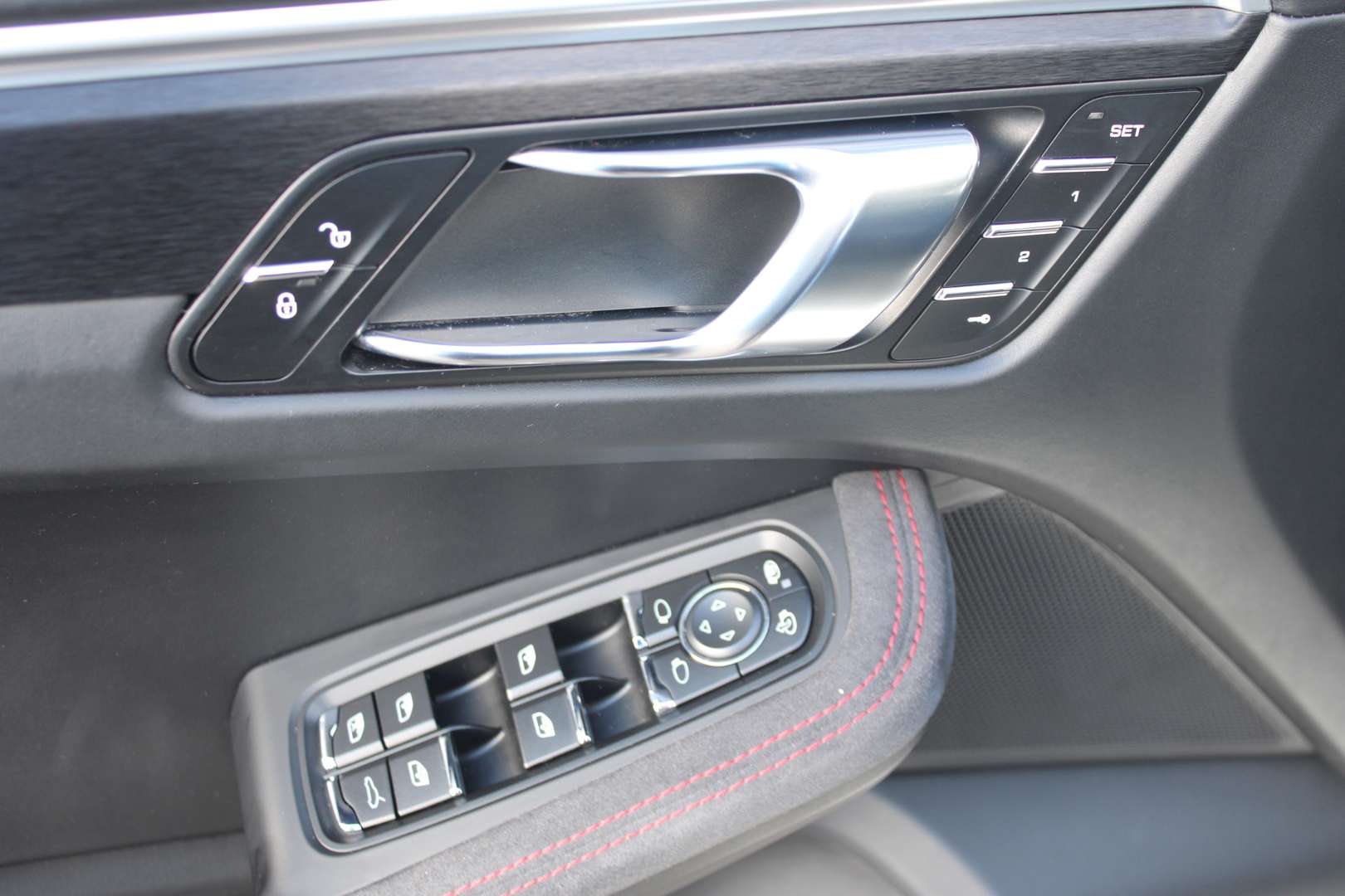 2018 Porsche Macan GTS | No Accident | Clean Carfax | Safety Included thumb 29