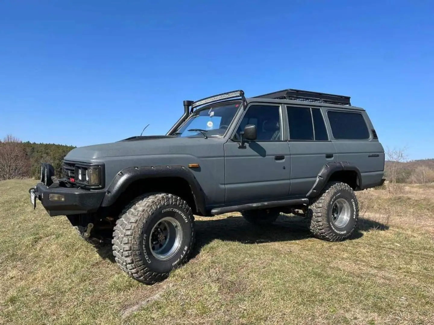 Toyota Land Cruiser Landcruiser GX Station 4WD TD Grau - 1