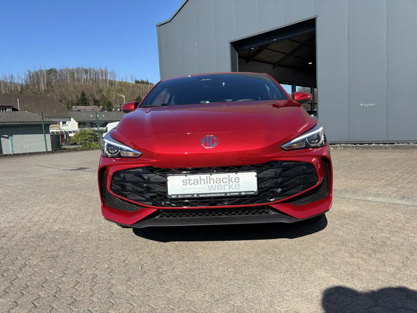 MG Червоний - 2