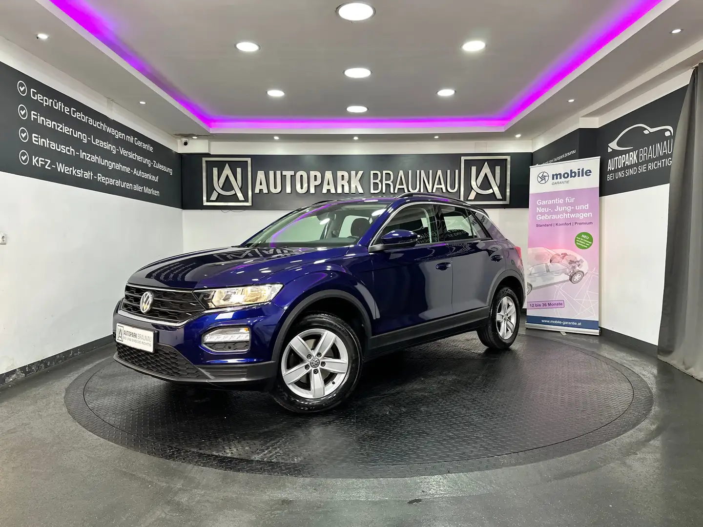 Volkswagen T-Roc Basis 1,0 TSI *WENIG-KM*PDC*SZH* Blau - 1