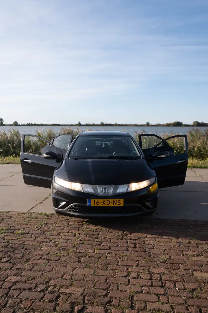 Honda Civic 1.8 Sport - 1e eigenaar - multimediascherm Zwart - 2