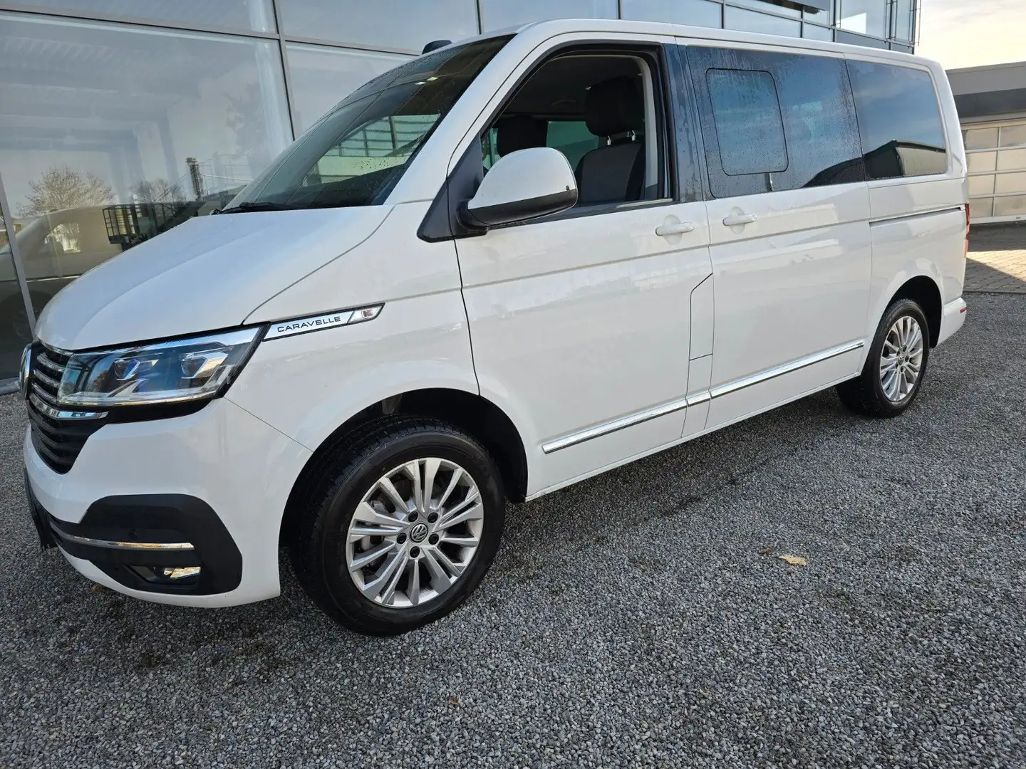 Volkswagen T6 Caravelle Highline,Navi,Leder,LED,Kamera - 2