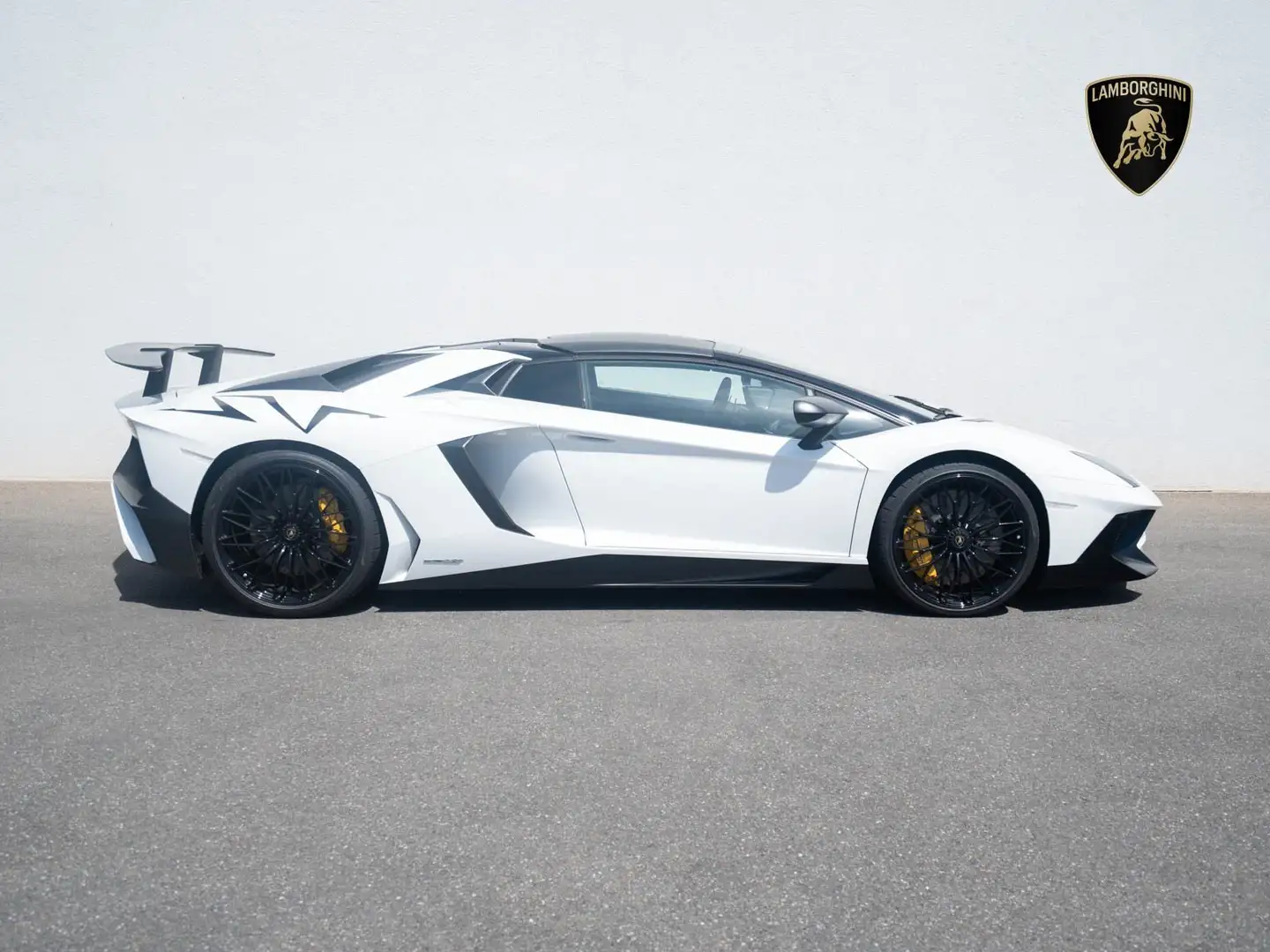Lamborghini Aventador SV Roadster ALCANTARA KAMERA SENSONUM - 2
