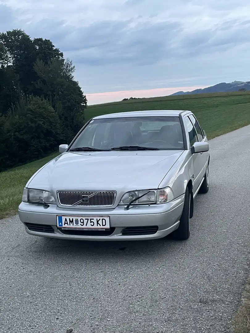 Volvo S70 2,5-10V Klassik Aut. - 1