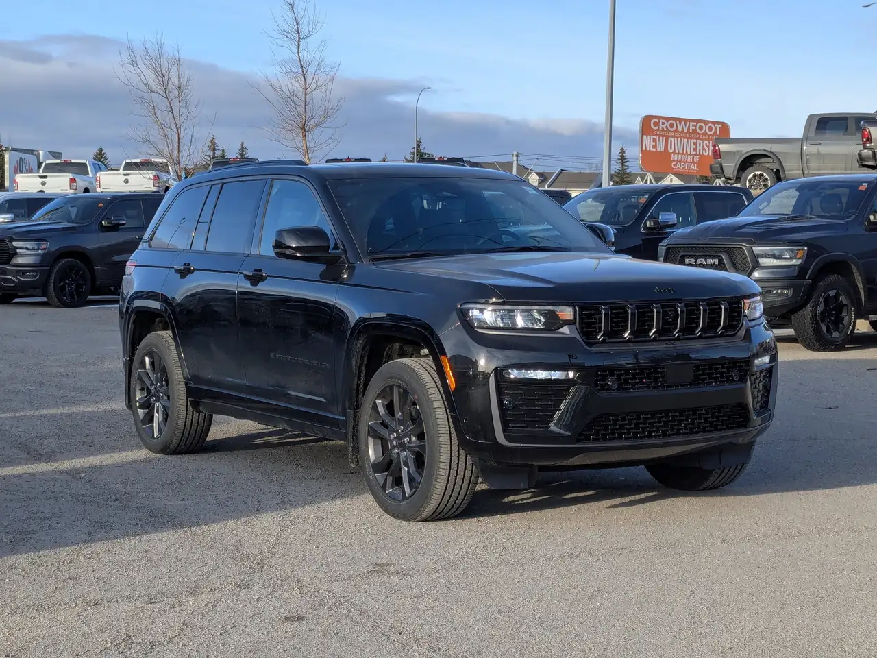 Jeep Grand Cherokee снимка Jeep Grand Cherokee