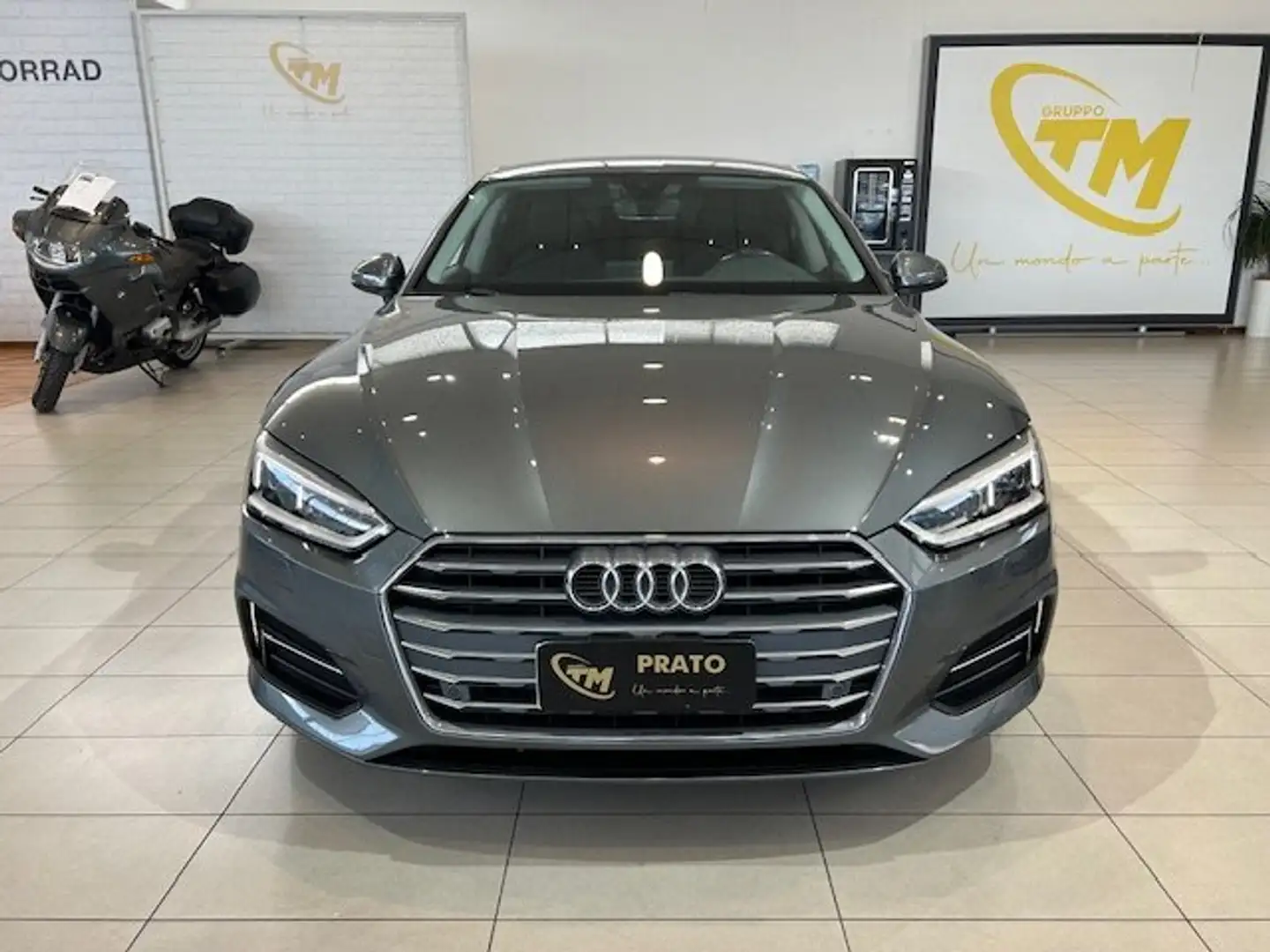 Audi A5 Sportback 40 2.0 tdi Business Sport 190cv s-tronic Grigio - 2