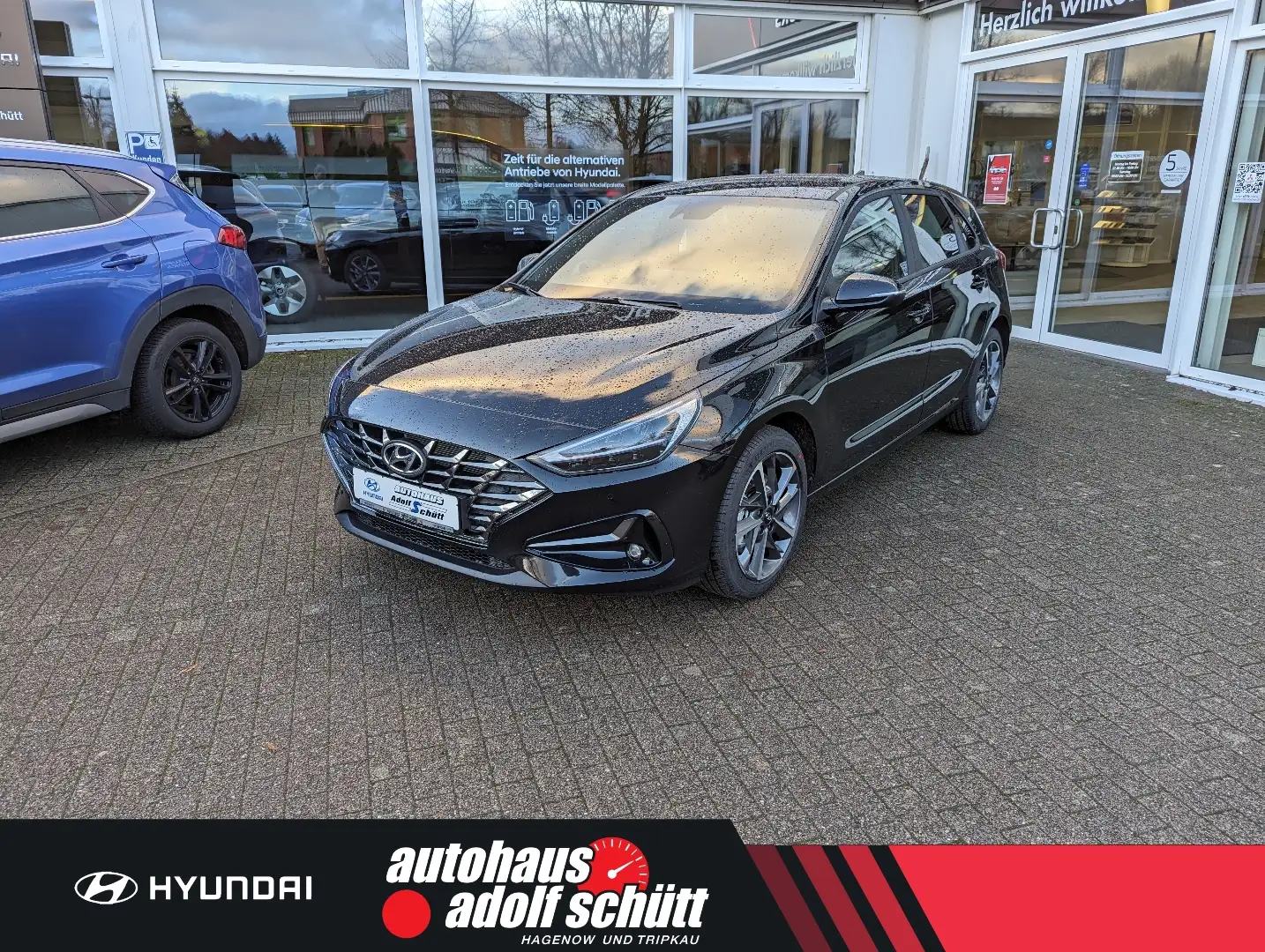Hyundai i30 5-Türer 1.0 Benzin Turbo 7-DCT Connect & Go Schwarz - 1
