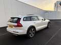 Volvo V60 Cross Country 2.0 B5 AWD Ultimate | Bowers & Wilkins audio | Voo Blanc - thumbnail 4