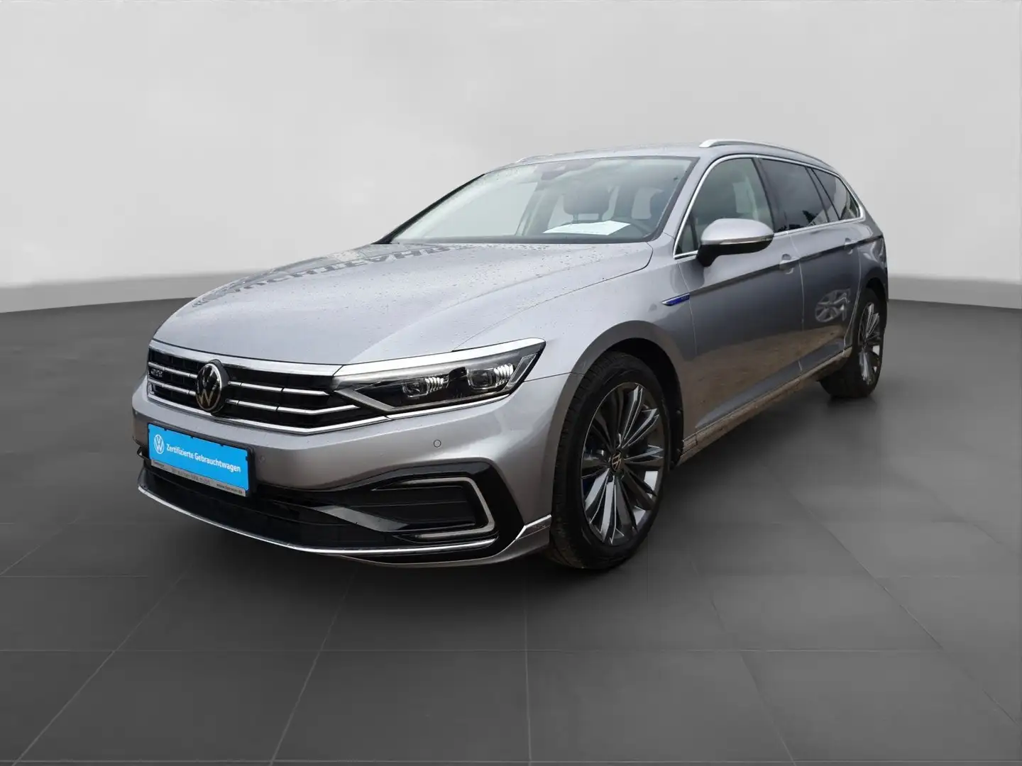 Volkswagen Passat Variant GTE IQ.LIGHT STDHZG DCC LM18 Silber - 2