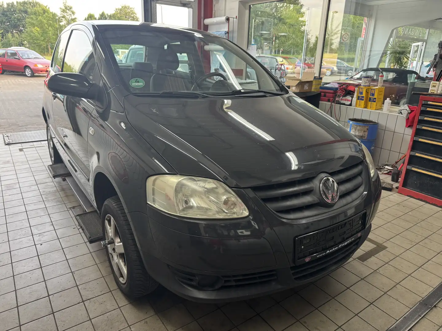 Volkswagen Fox Klima Allwetter / TÜV & Service NEU Grau - 1