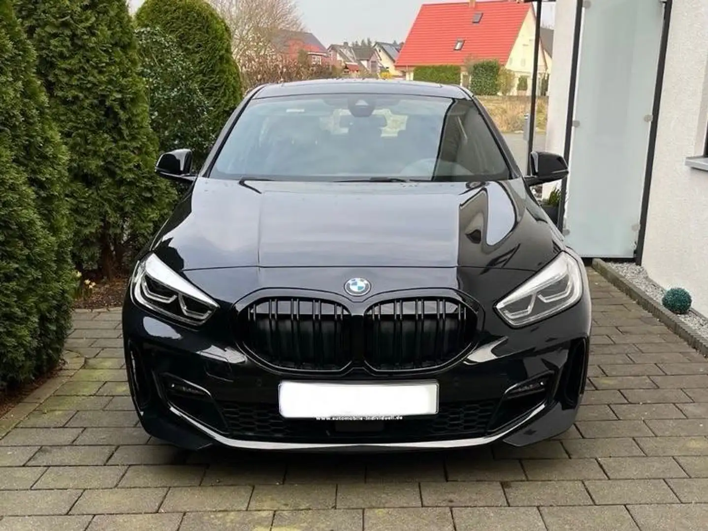 BMW 120 120i Msport  auto Чёрный - 1