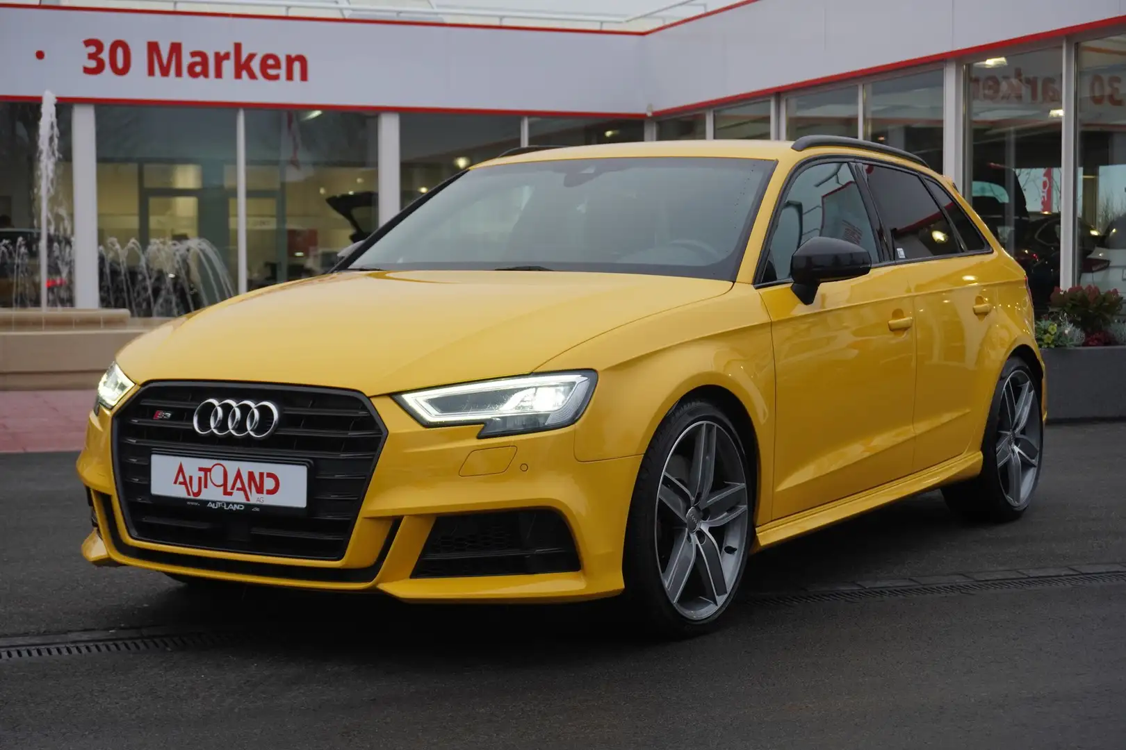 Audi S3 Sportback 2.0 TFSI quattro Virtual Cockpit Jaune - 1