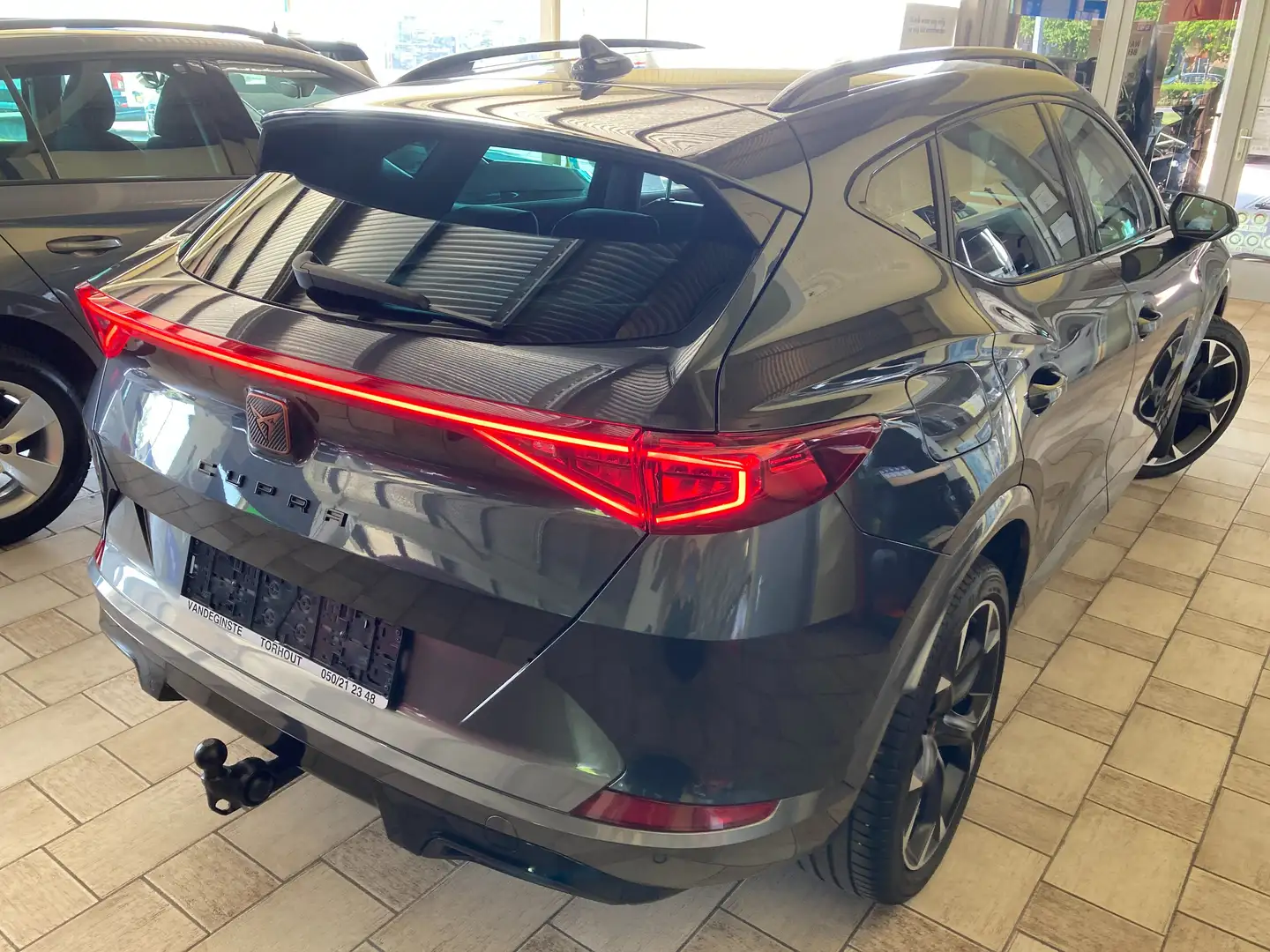 CUPRA Formentor 150tsi -AUTOMAAT -App -LED -Camera -Alu 19' -Trkhk Gris - 2