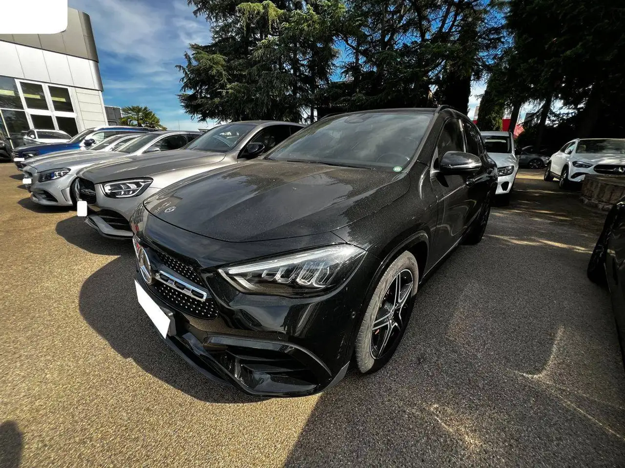 Mercedes-Benz GLA 200