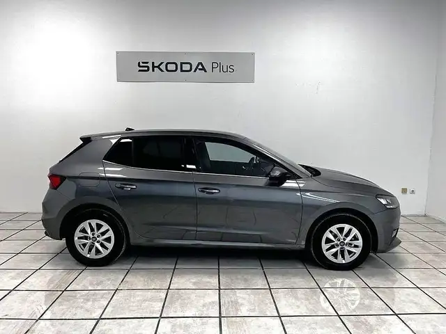 Skoda Fabia view 3