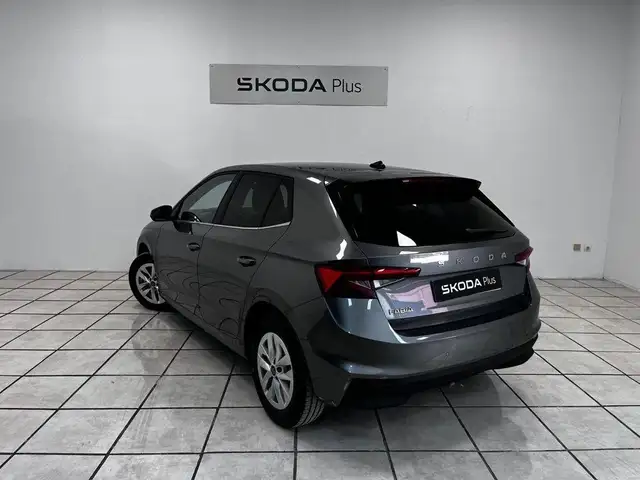 Skoda Fabia view 2