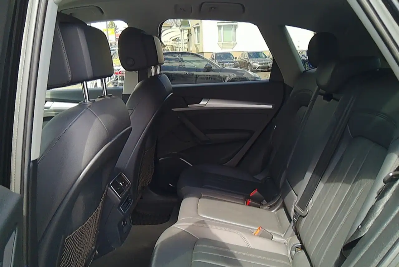 Audi Q5 снимка Audi Q5