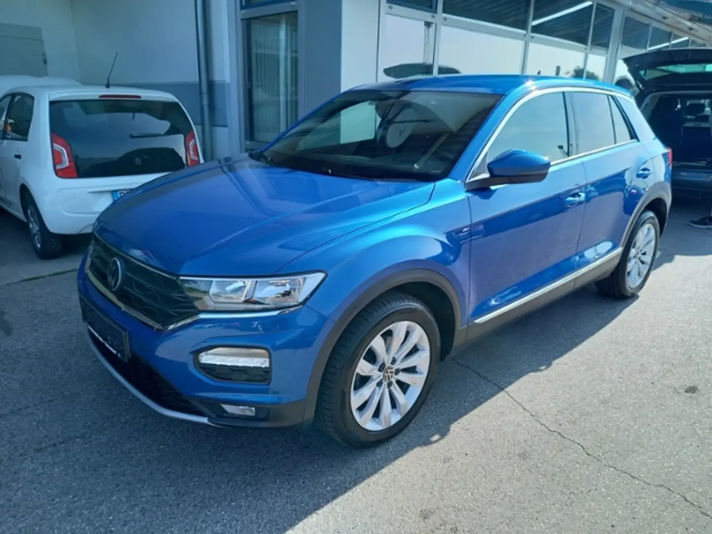 Volkswagen T-Roc Sport ACC PDC SHZ CLIMATRONIC Bleu - 2