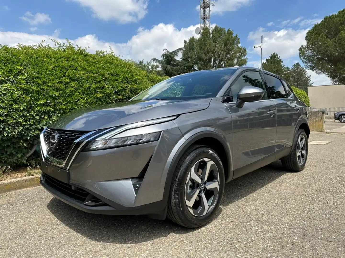 Nissan Qashqai MHEV 140 CV N-Connecta VARI COLORI DISPONIBILI Grigio - 2