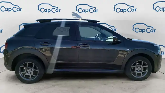 Citroen C4 Cactus view 4