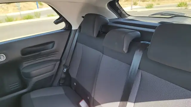 Citroen C4 Cactus view 9