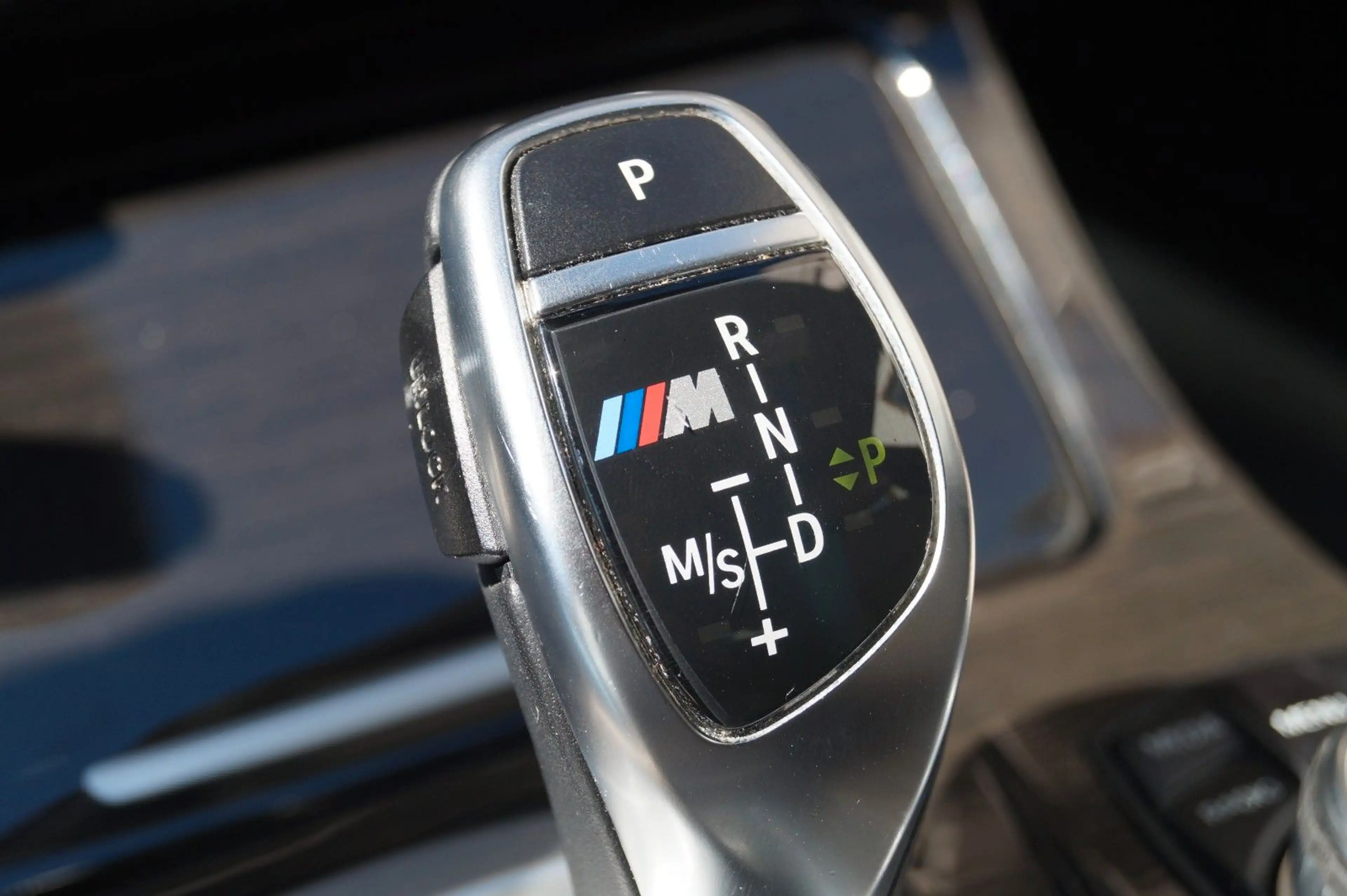 BMW 550 d Touring xDrive Sport-Automatik aus 2.Hand! — photo 22