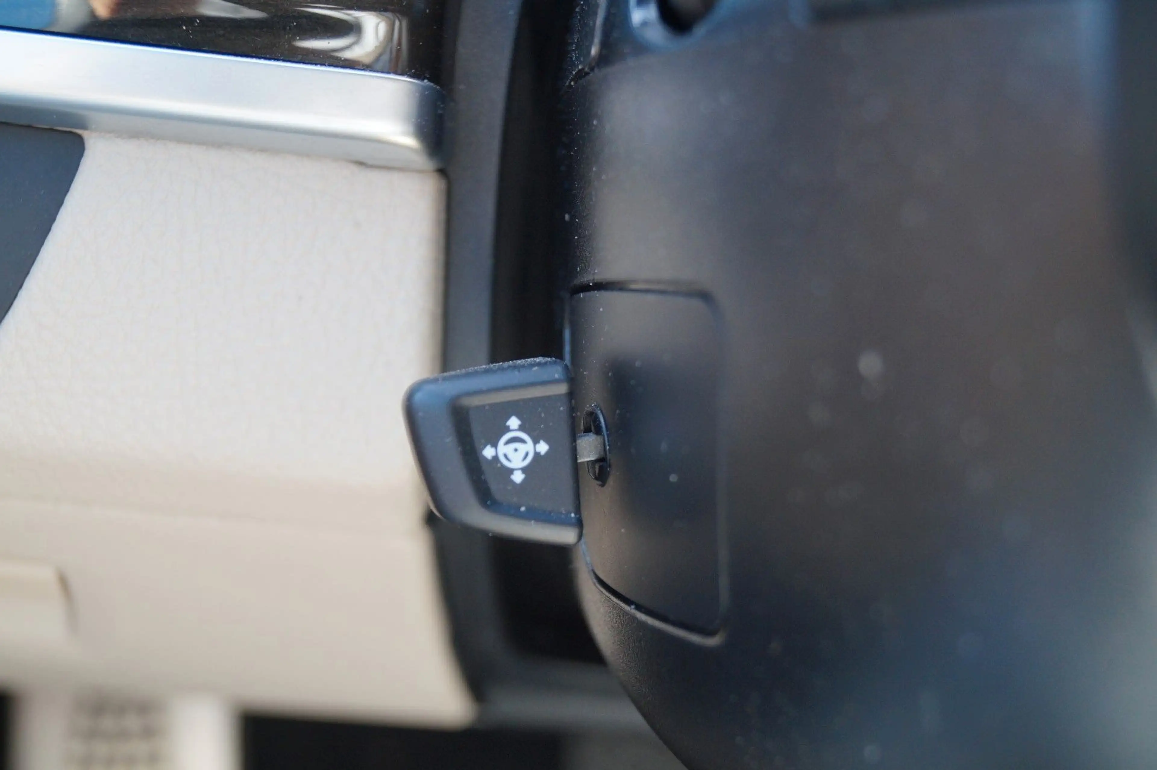 BMW 550 d Touring xDrive Sport-Automatik aus 2.Hand! — photo 23