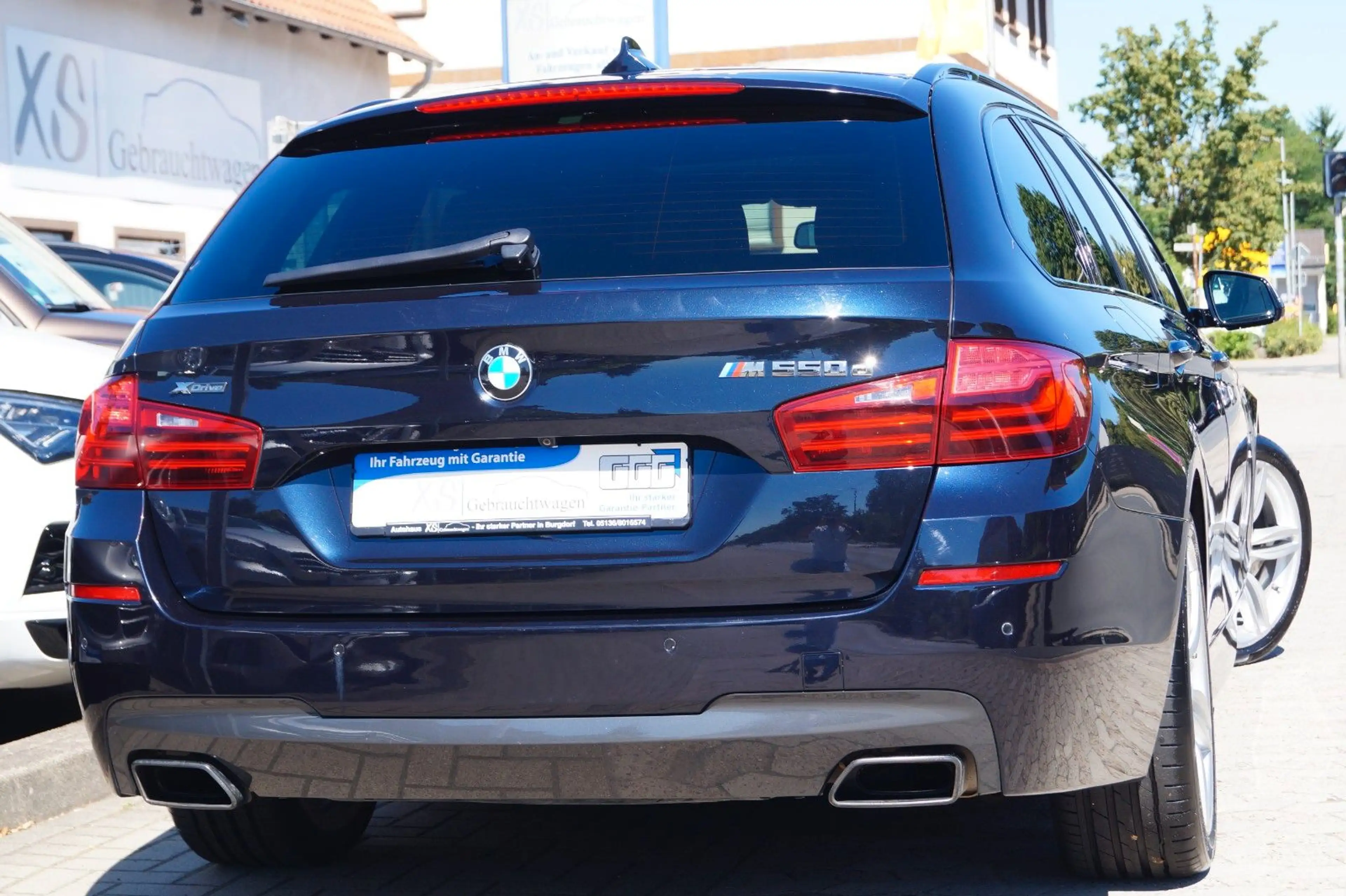 BMW 550 d Touring xDrive Sport-Automatik aus 2.Hand! — photo 8