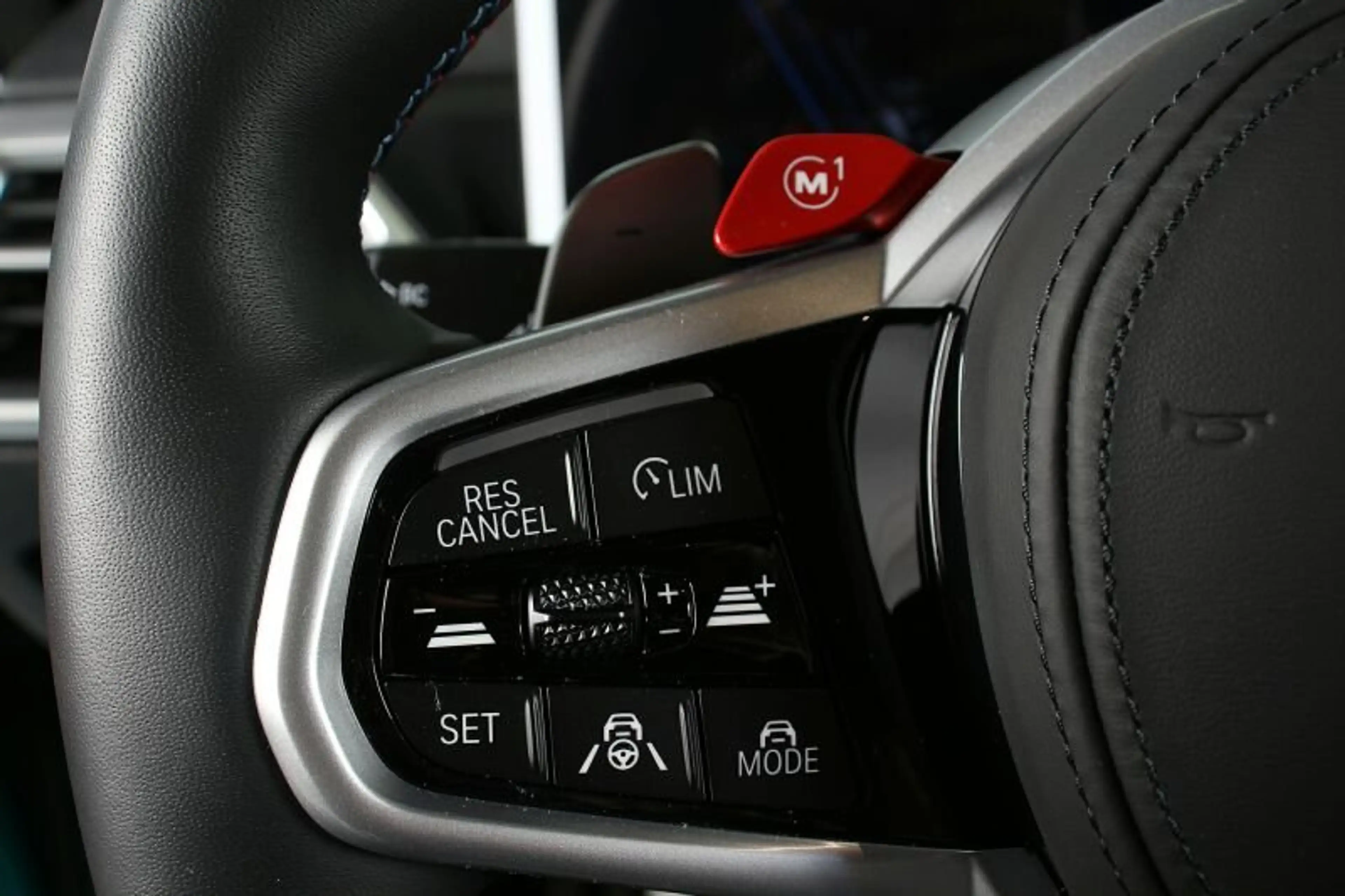 BMW M4 Competition Coupé ACC Park+ HuD H&K LED — photo 14