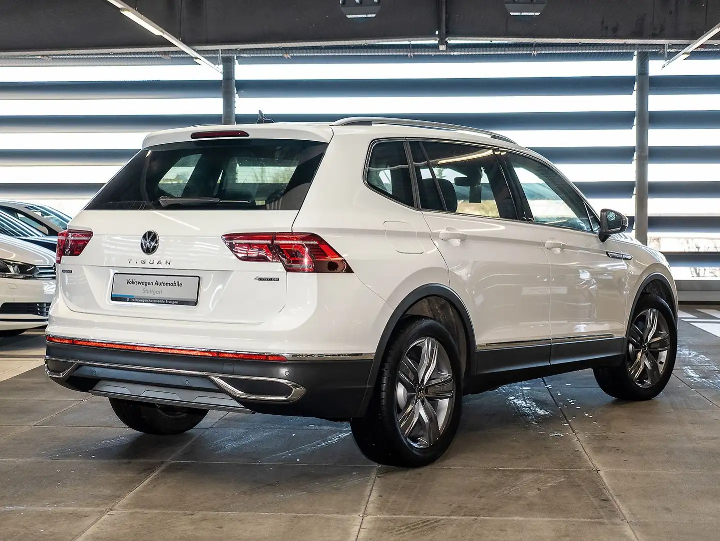 Volkswagen Tiguan Allspace 2.0 TDI Elegance DSG LED Klima S Weiß - 2