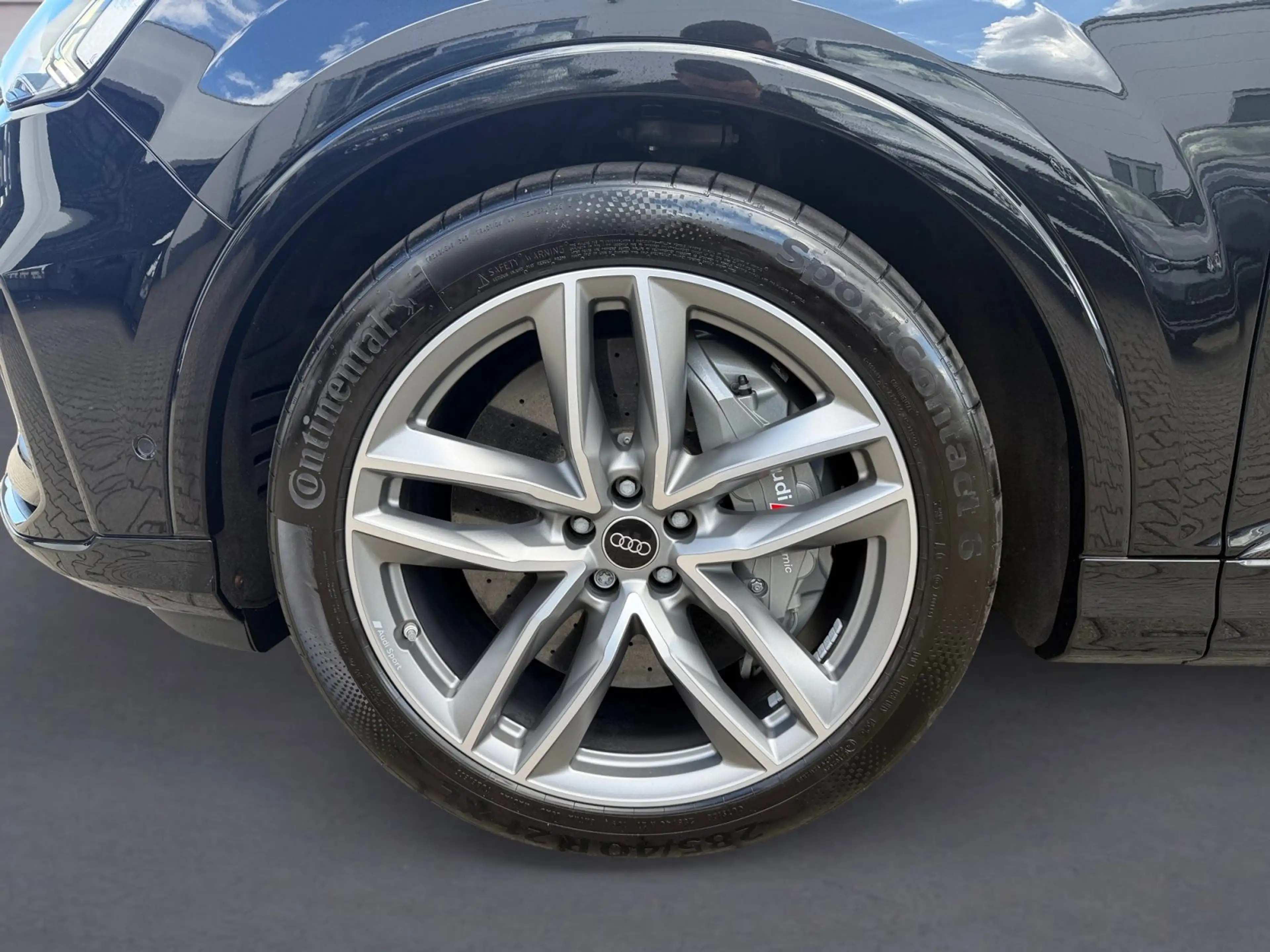 Audi SQ7 4.0 TFSI 373(507) kW(PS) tiptronic Competition — photo 14