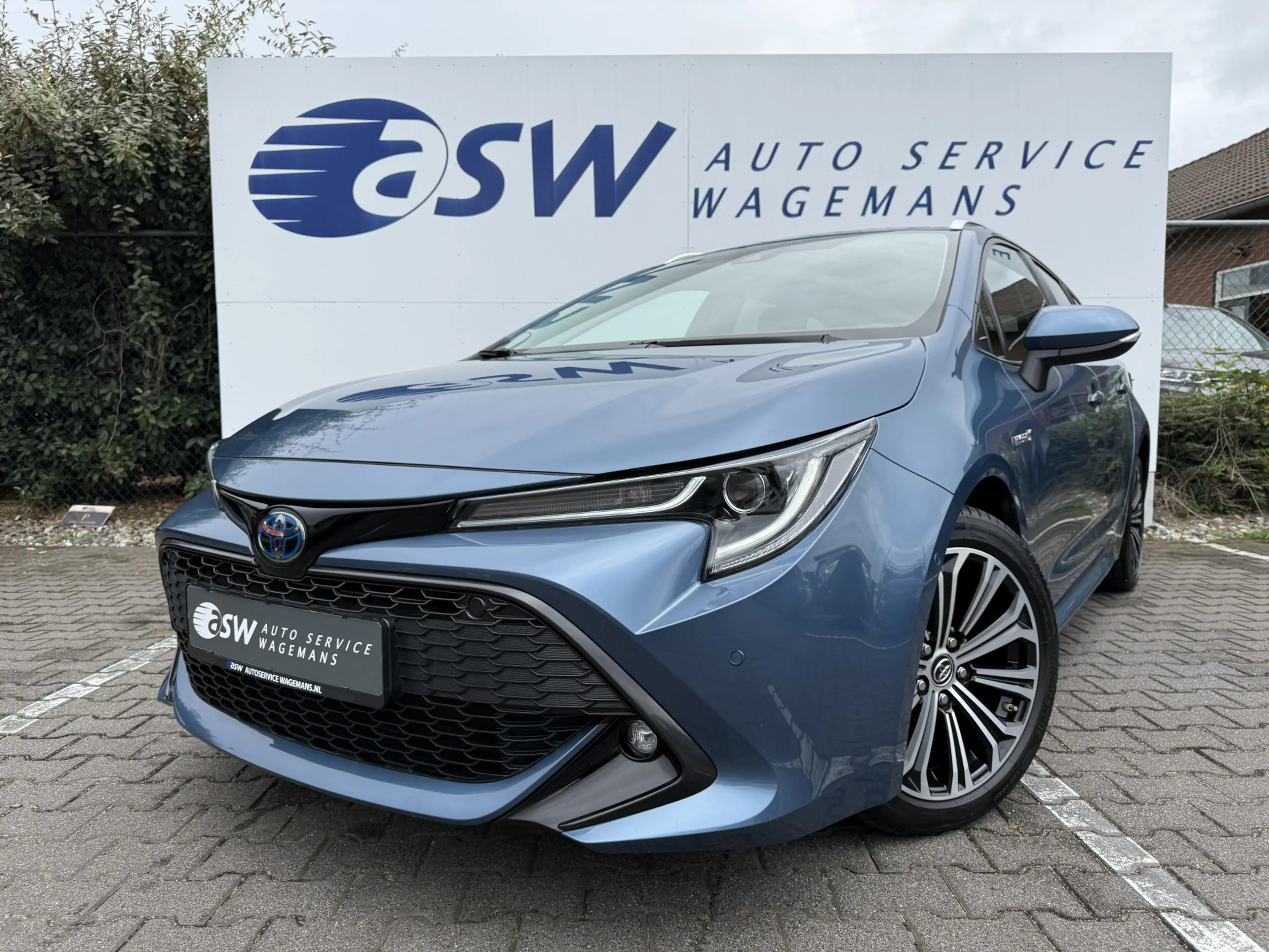 Toyota Corolla Touring Sports 1.8 Hybrid Dynamic | ACC | CarPlay — photo 2