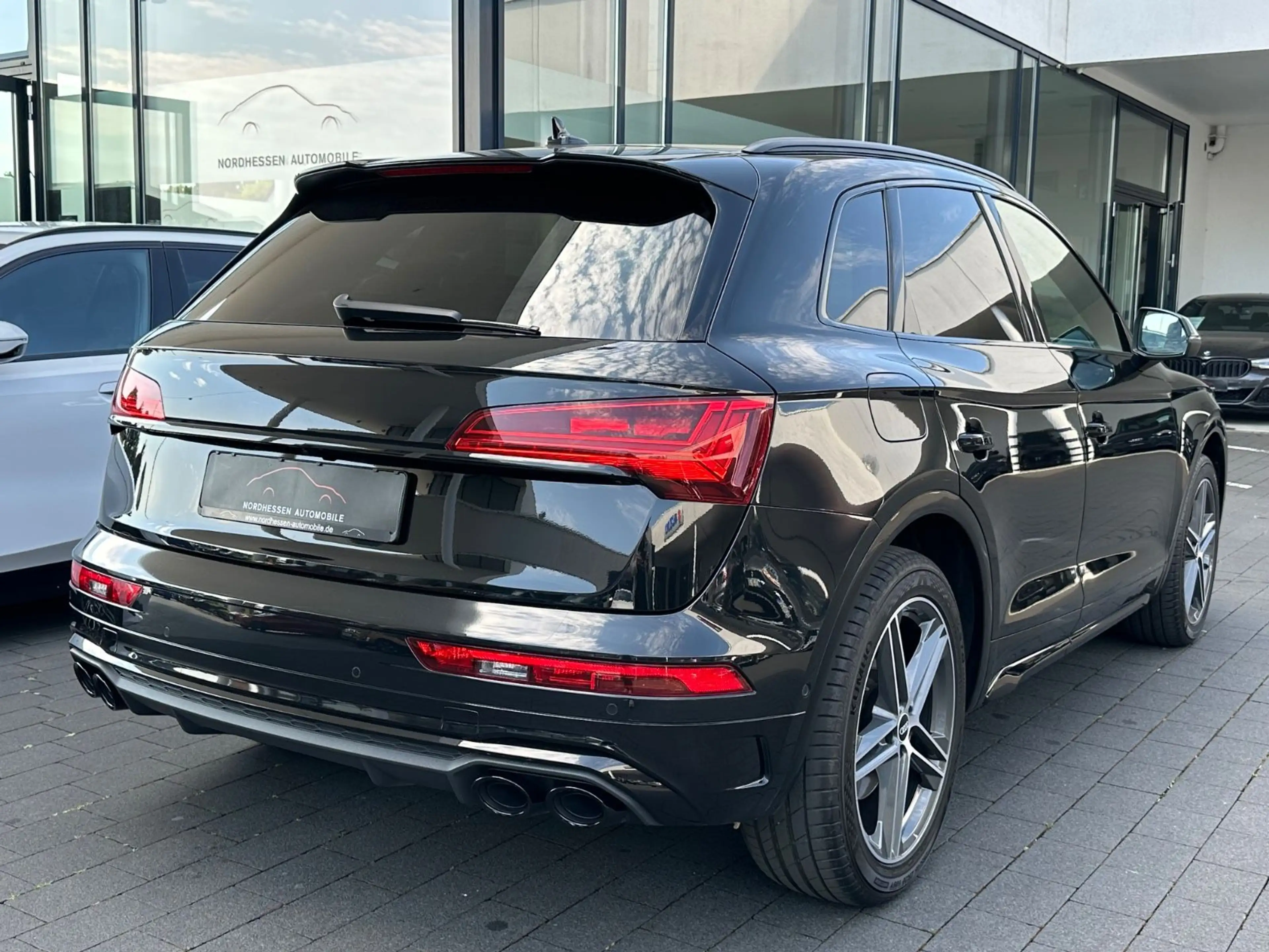 Audi SQ5 3.0 TDI quattro I AHK I Standheizung I B&O — photo 4