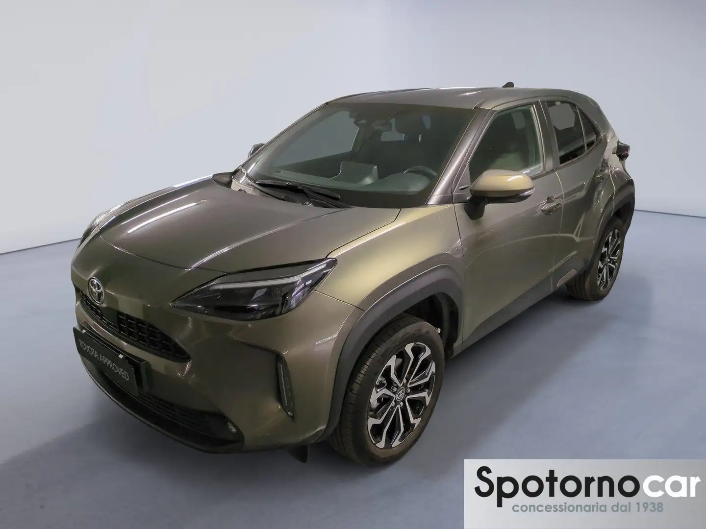 Toyota Yaris Cross 1.5 Hybrid 5p. E-CVT Trend - 1