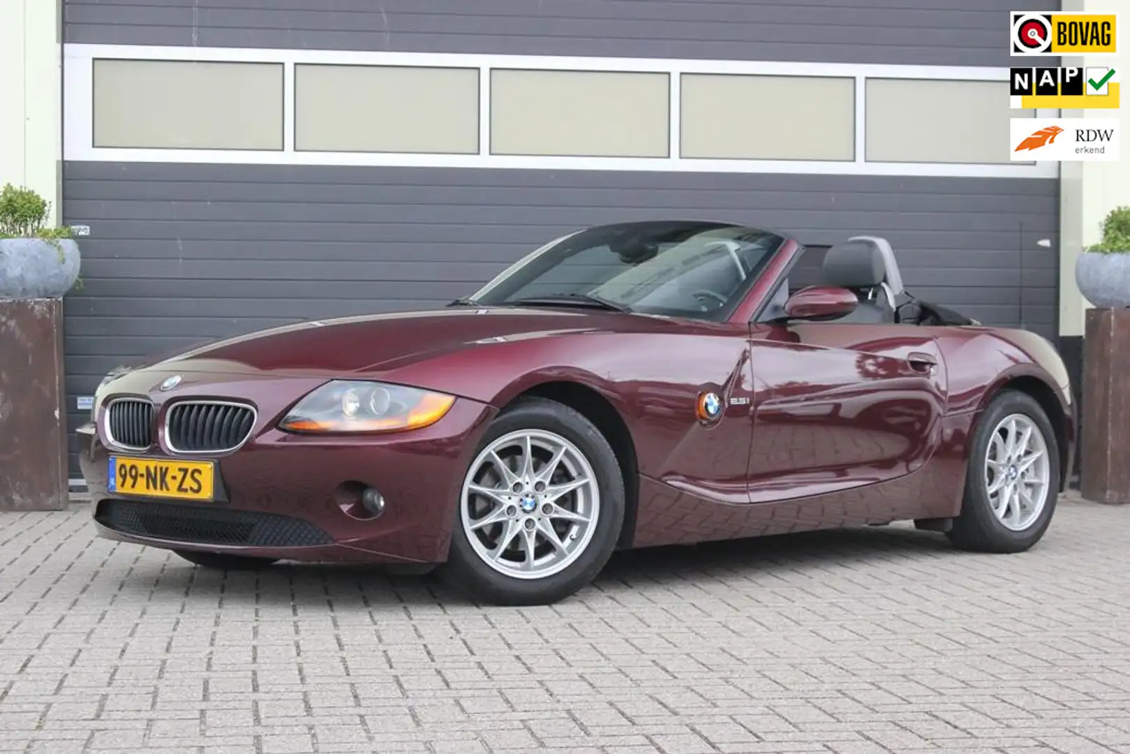 BMW Z4 Roadster 2.5i S | A02 Merlot-Rot metallic | Rood - 1
