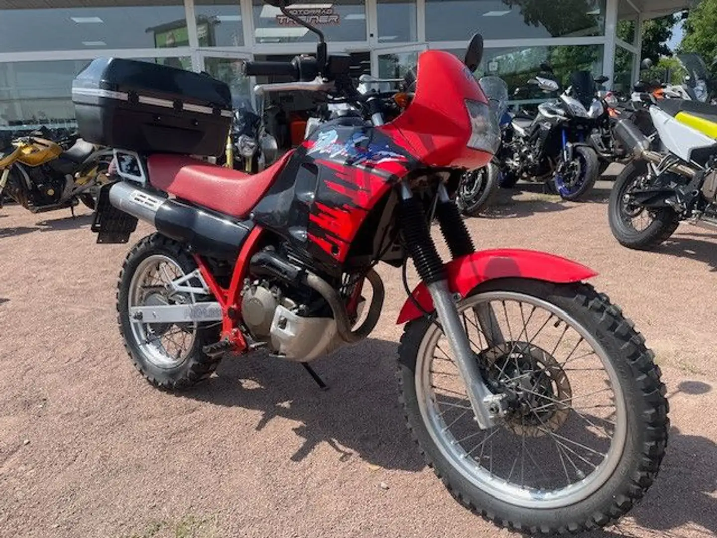 Honda NX 250 Rot - 1