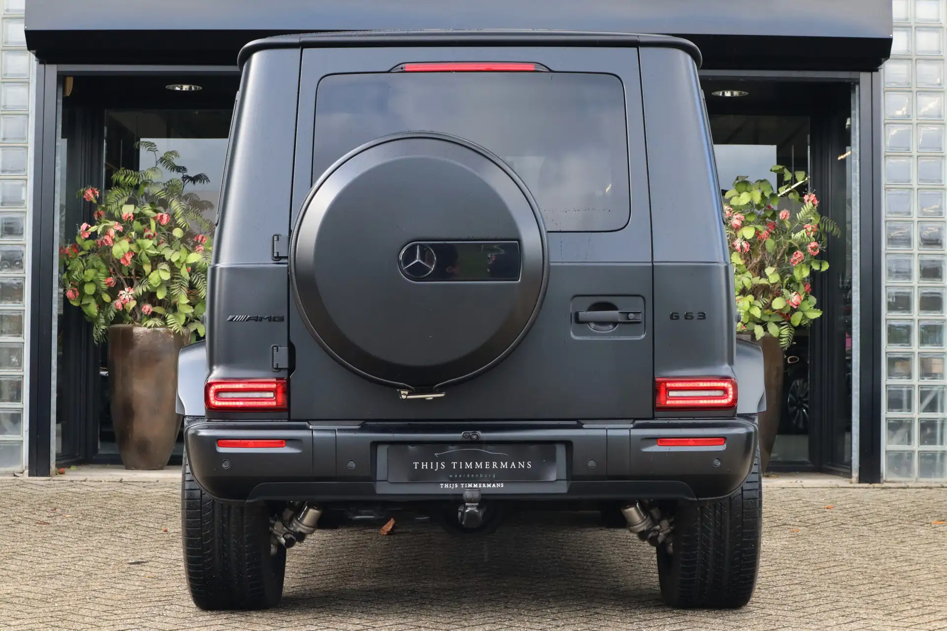 벤츠 G-Class G 63 AMG 2026 건메탈 사진 5