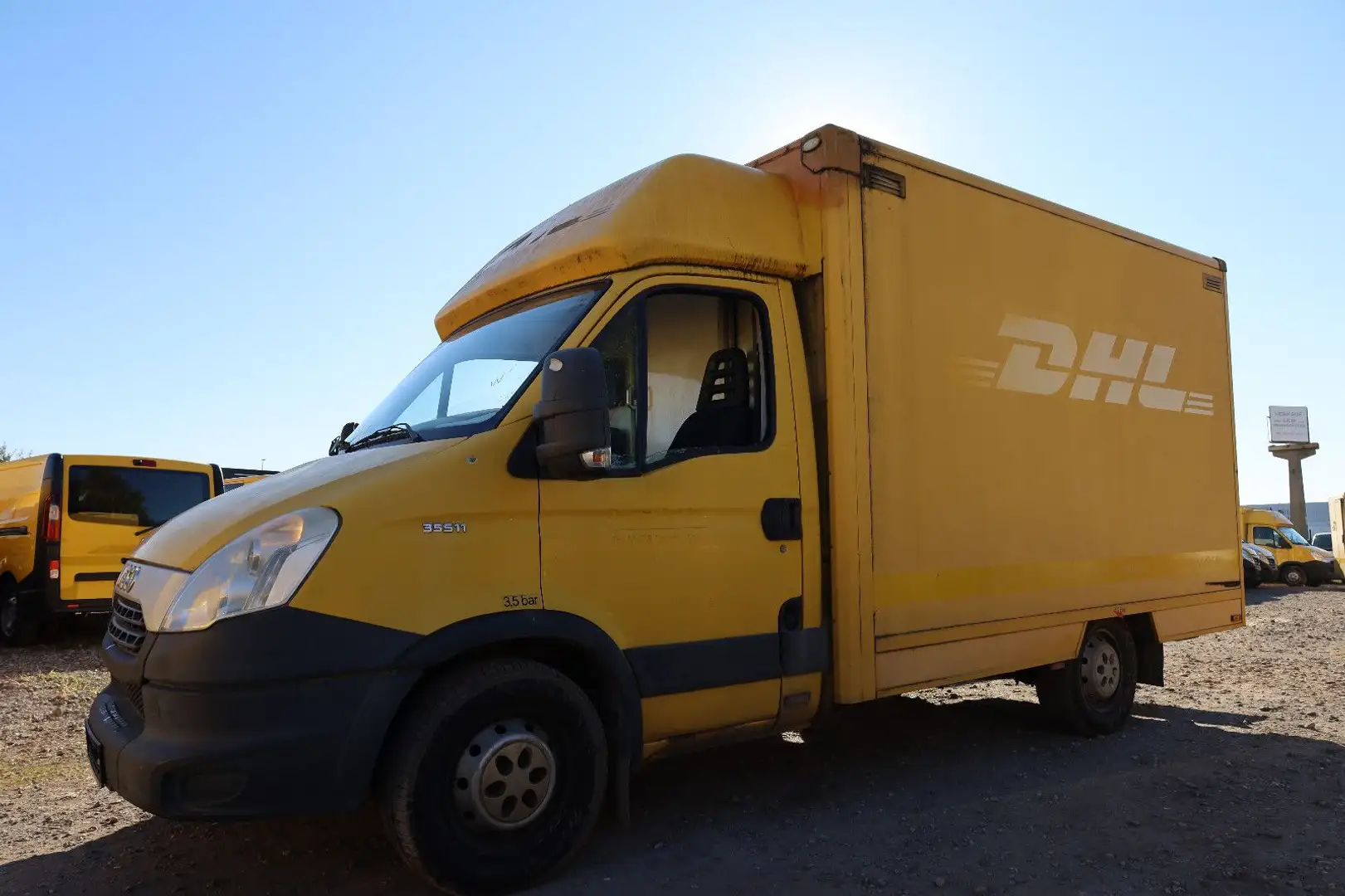 Iveco Daily/ Regalsystem/Luftfeder/KURZ/1. Hand Gelb - 2