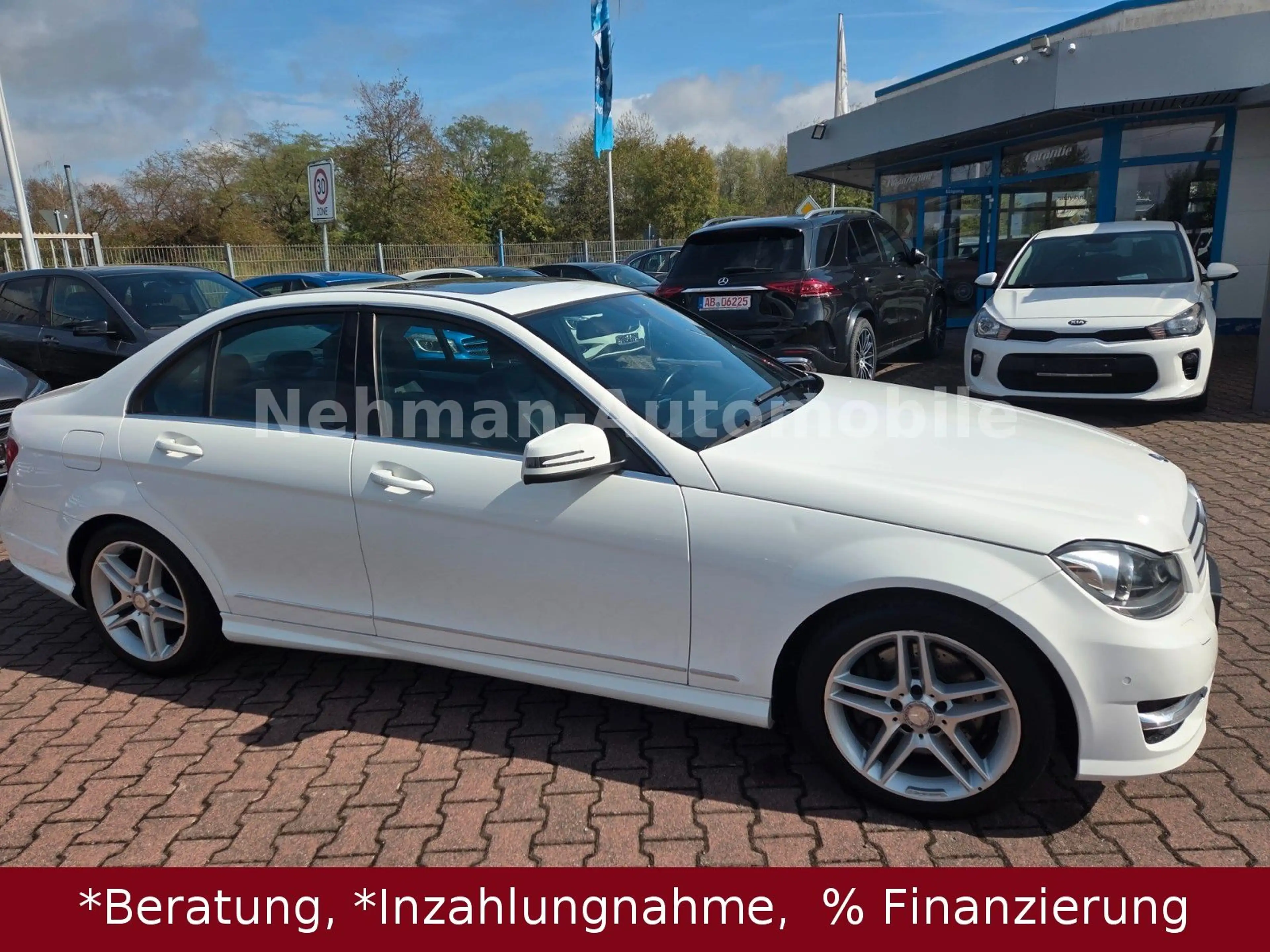 Mercedes-Benz C 350 CDI AMG- Line BlueEfficiency Avantgarde — photo 8