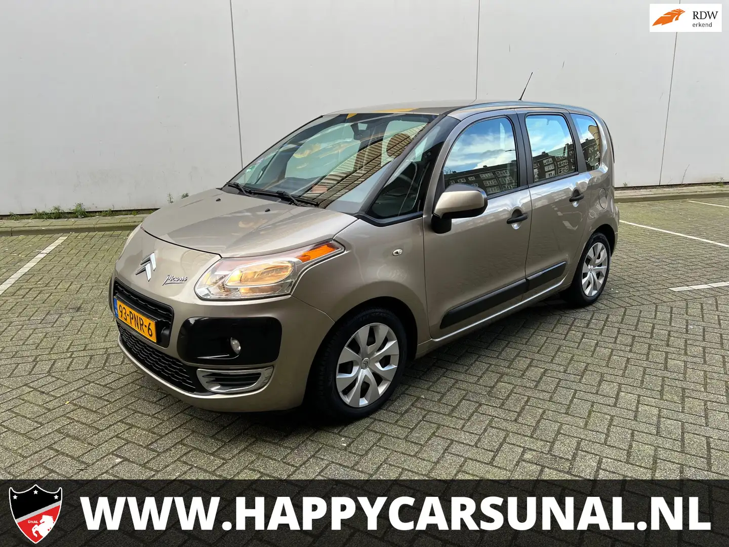 Citroen C3 Picasso 1.4 VTi Aura, AIRCO, CRUISE, Nieuwe APK Beige - 1
