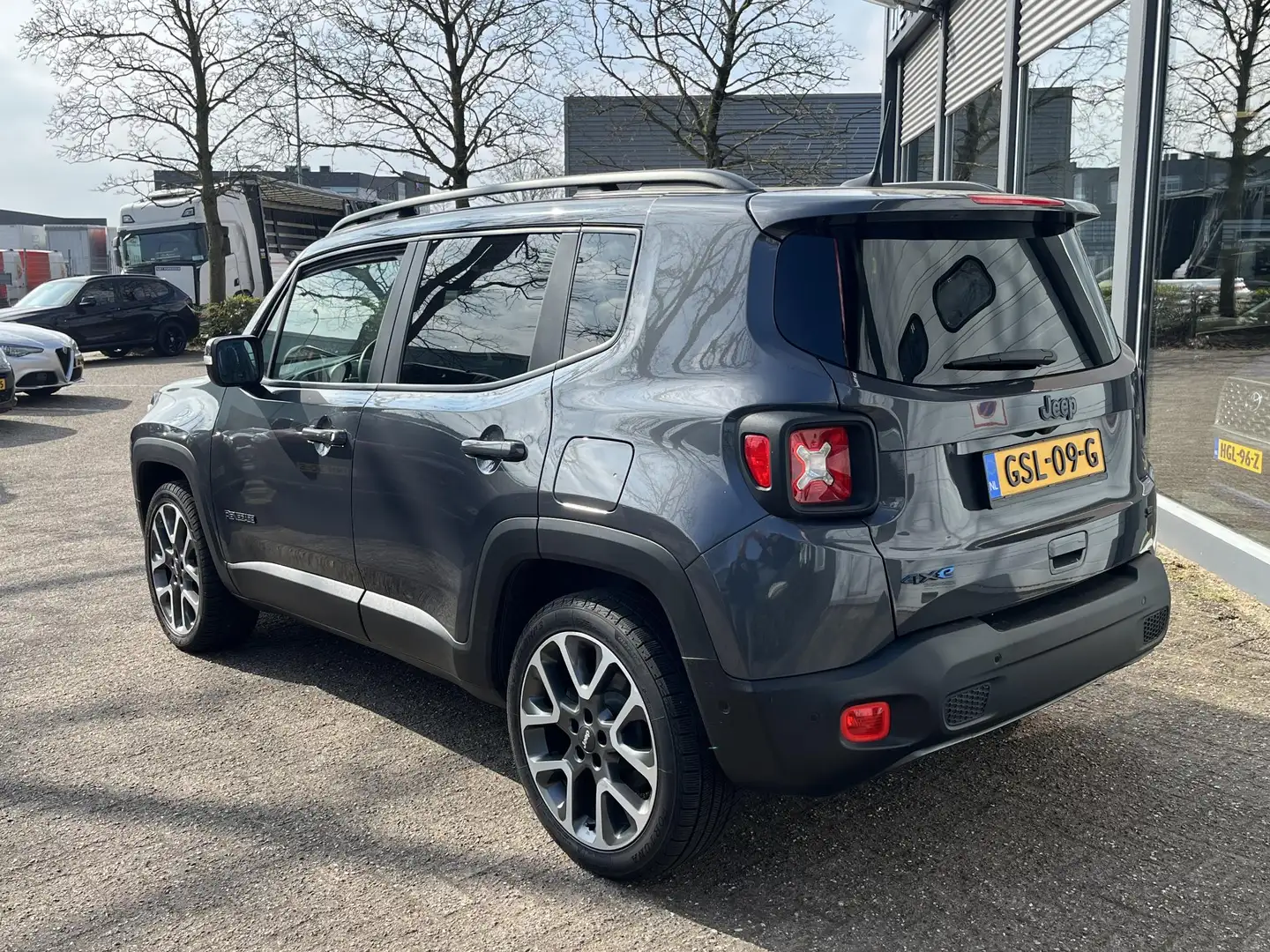 Jeep Renegade 4xe 240 Plug-in Hybrid Electric Limited Grigio - 2