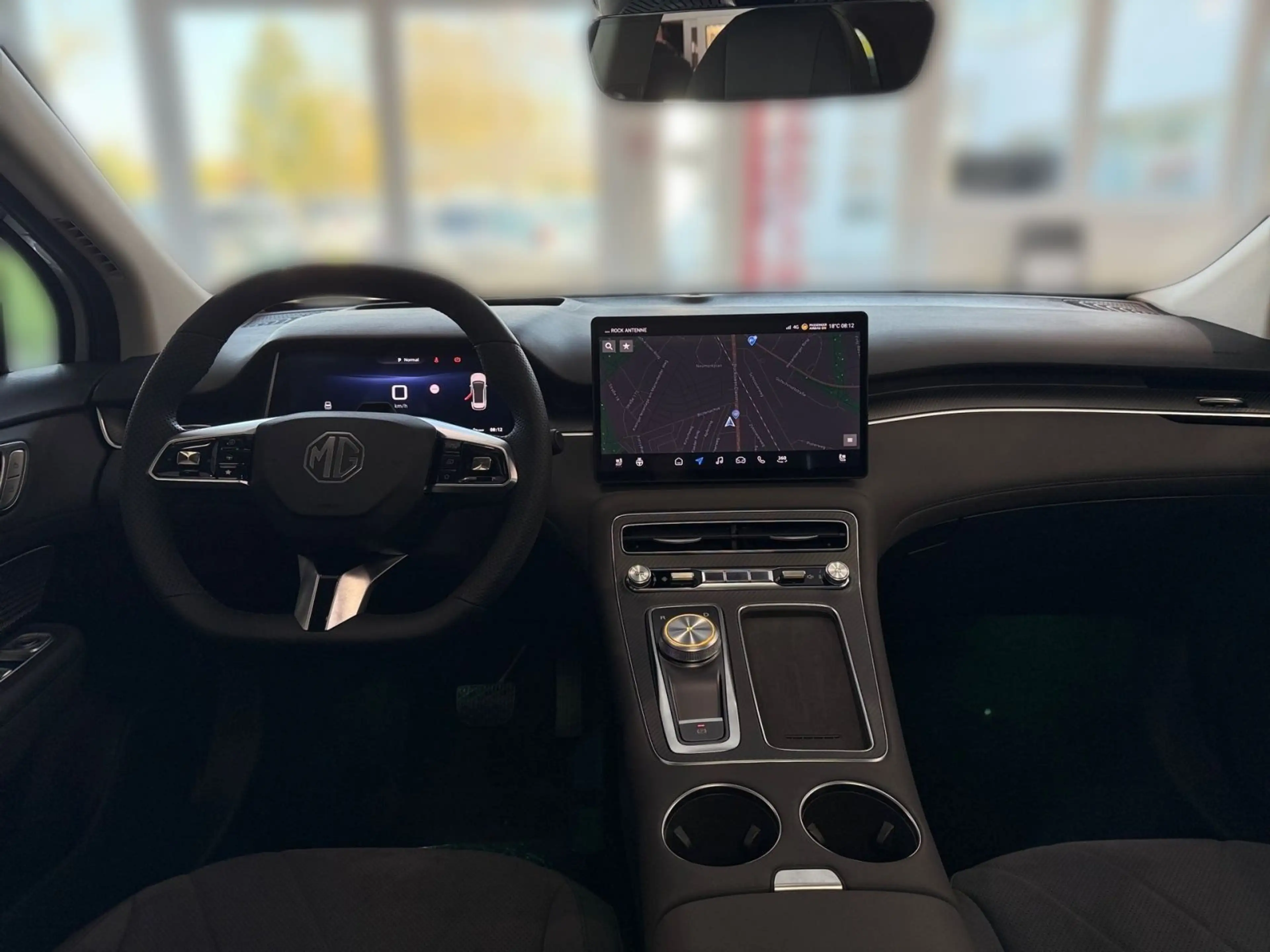 MG MGS6 EV Luxury — photo 10