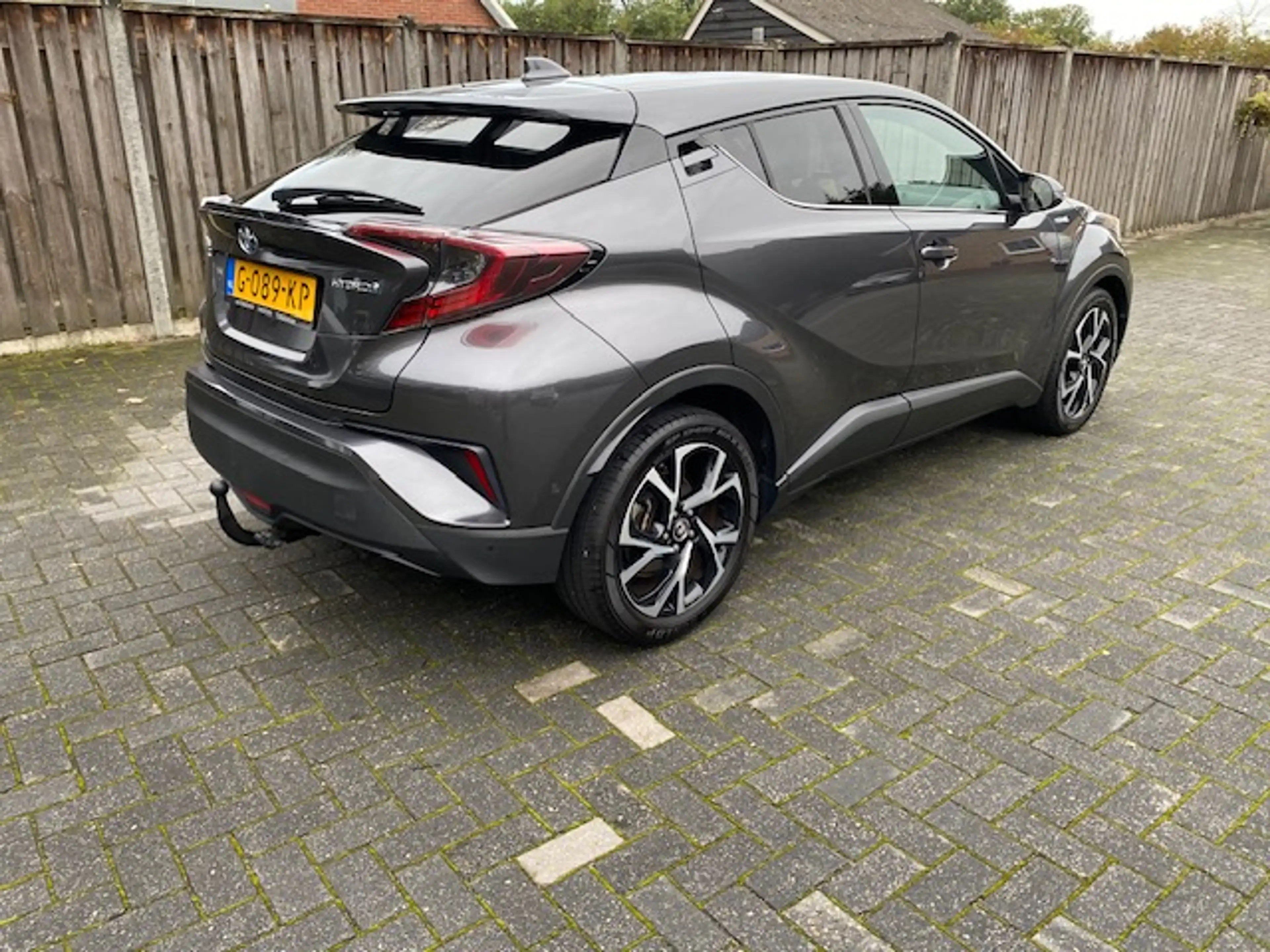 Toyota C-HR 1.8 Hyb. Style Ult. PARKASSIST APPLECAR JBL NAVI STOEL/STUURVERWARMING NL-AUTO — photo 6