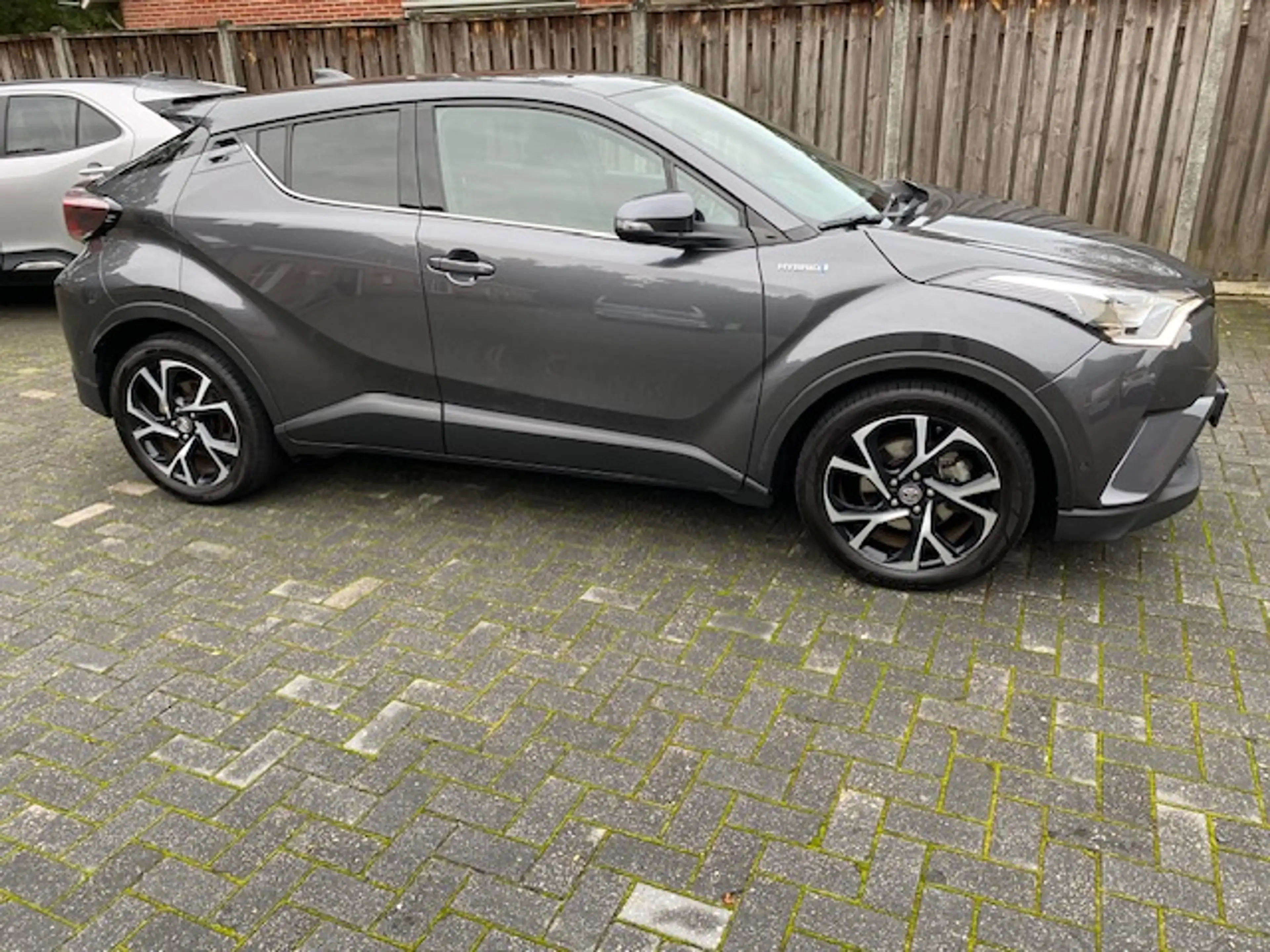 Toyota C-HR 1.8 Hyb. Style Ult. PARKASSIST APPLECAR JBL NAVI STOEL/STUURVERWARMING NL-AUTO — photo 8