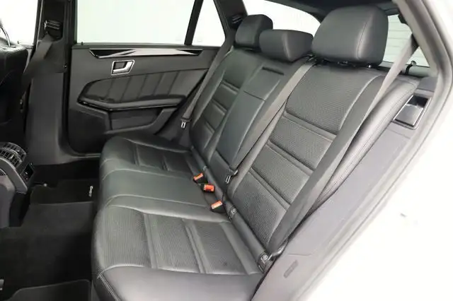Mercedes-Benz E-Class view 15