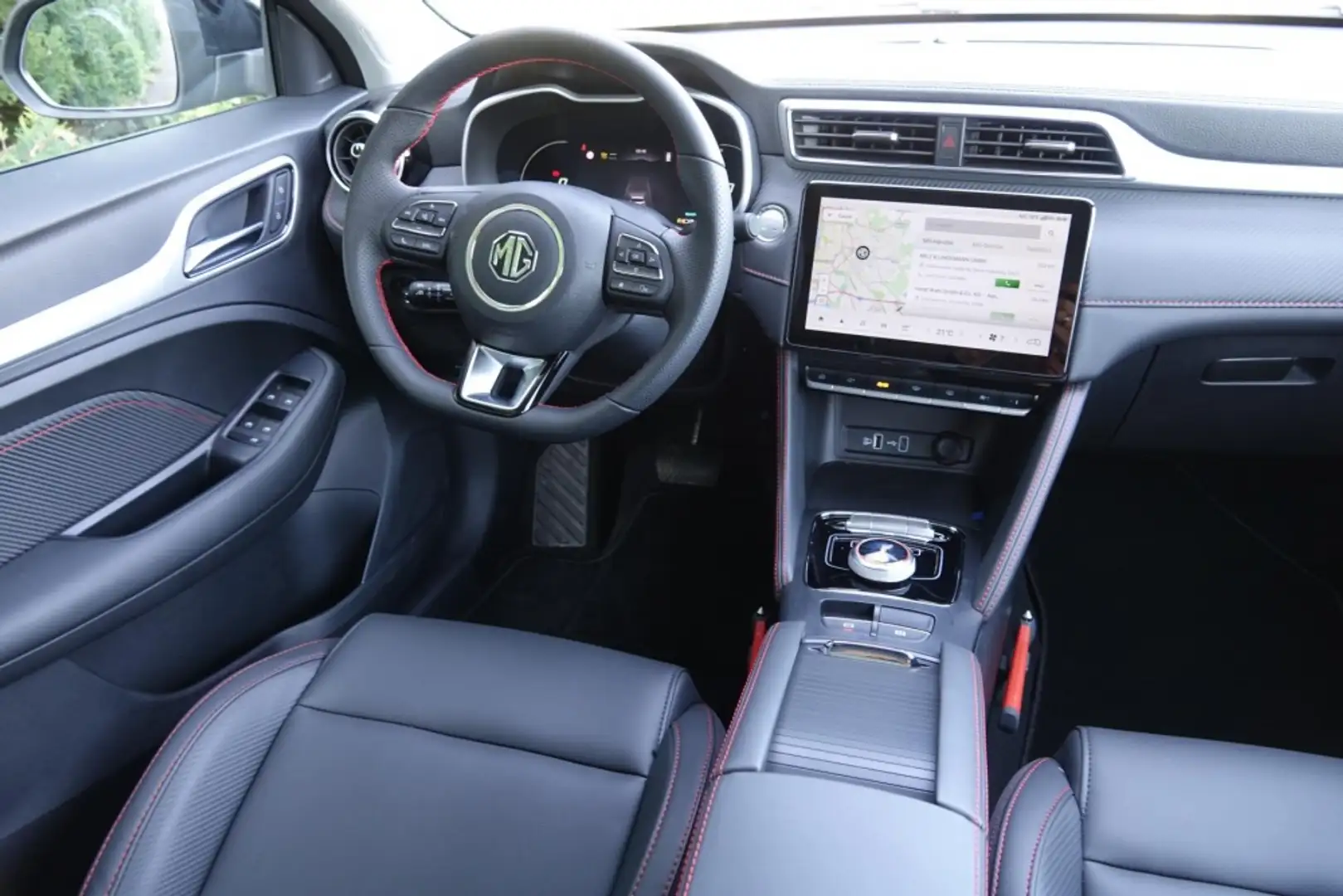 MG ZS EV LUXURY 50,3kWh 7JGarantie Leder/Pano/360°! Fehér - 1