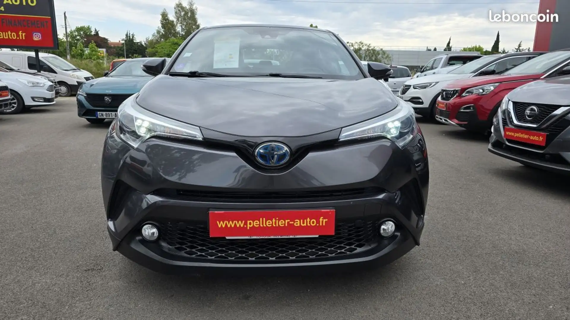 Toyota C-HR Hybride 122h Dynamic Gri - 2