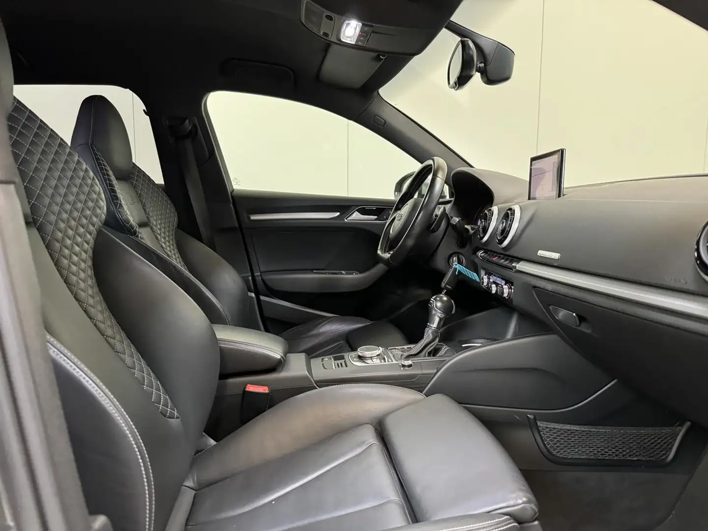 Audi S3 2.0 TFSI Benzine Quattro - GPS - Topstaat! Grau - 2